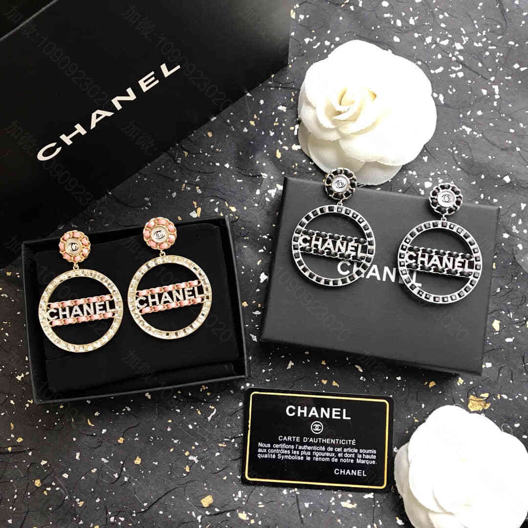 CHANEL香奈儿 专柜一致黄铜材质字母耳环耳钉