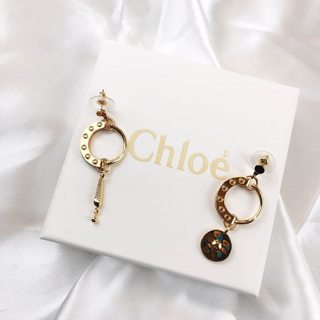 Chloe Quinn charm 专柜一致黄铜材质电镀18k金简约耳环耳钉