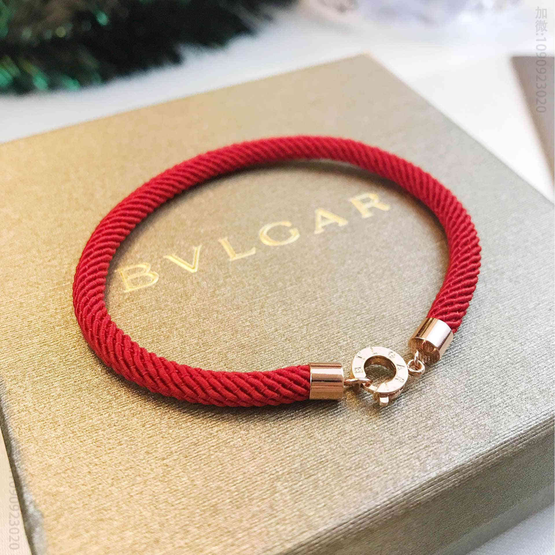 宝格丽BVLGARI 925纯银材质纯银红绳手链