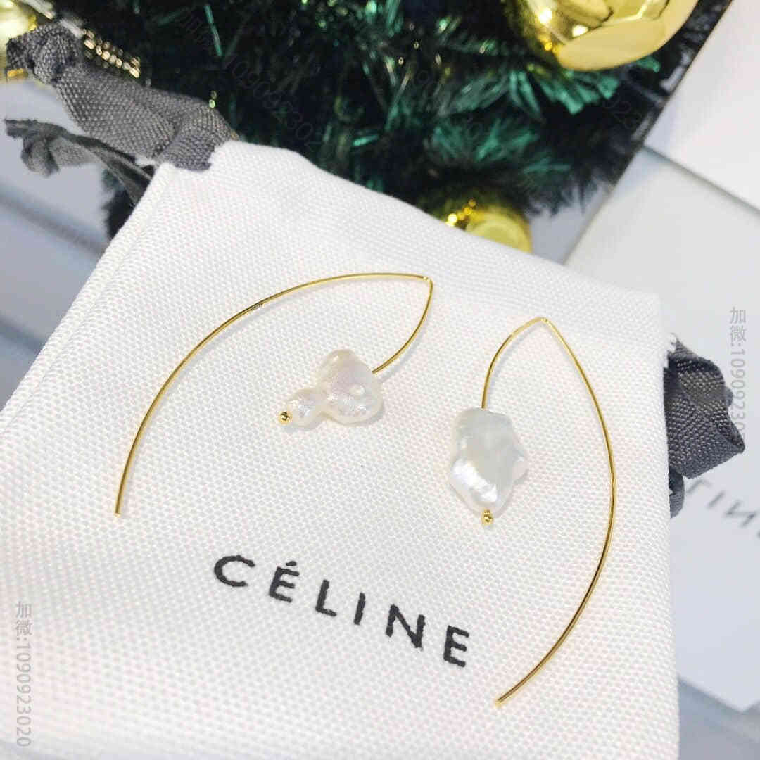 Celine 专柜一致黄铜材质电镀18k金赛琳珍珠耳环耳钉