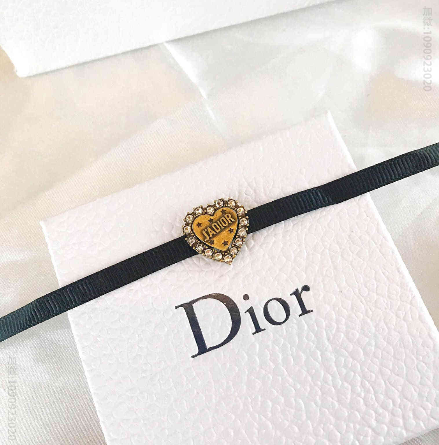 DIOR迪奥JADIOR字母桃心黑绳项链