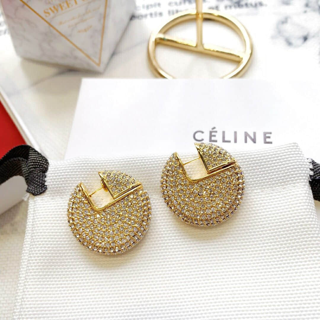 Celine 专柜一致黄铜材质电镀18k金赛琳满钻耳环耳钉