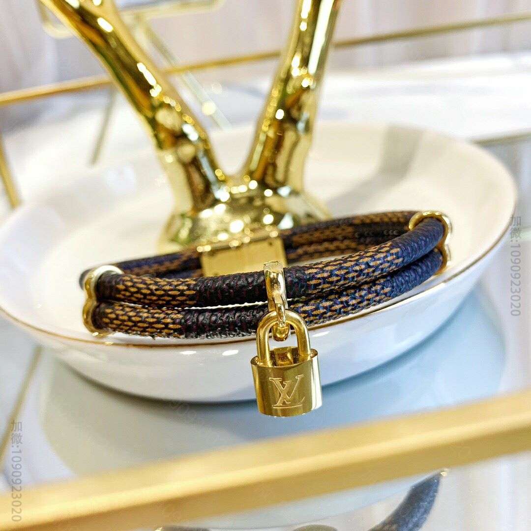 Louis Vuitton 路易威登 LV灰格双层皮绳锁头手链手绳