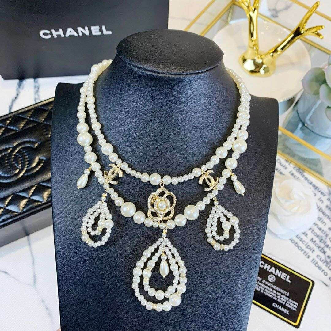 CHANEL香奈儿 专柜一致黄铜材质珍珠项链（天然贝珠）