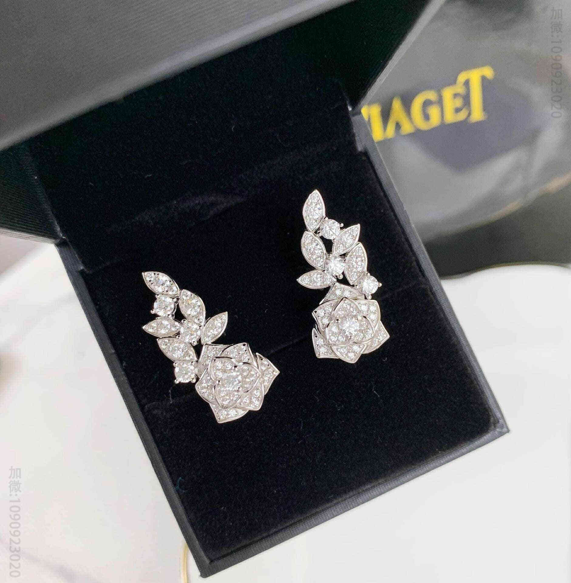 伯爵Piaget TIMELIGHT山茶花耳拍耳环