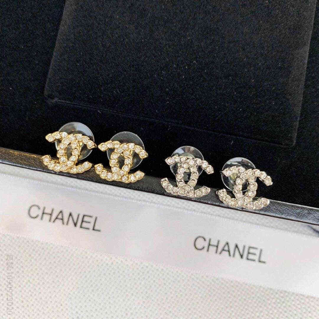 19新款 CHANEL香奈儿双c满钻耳钉