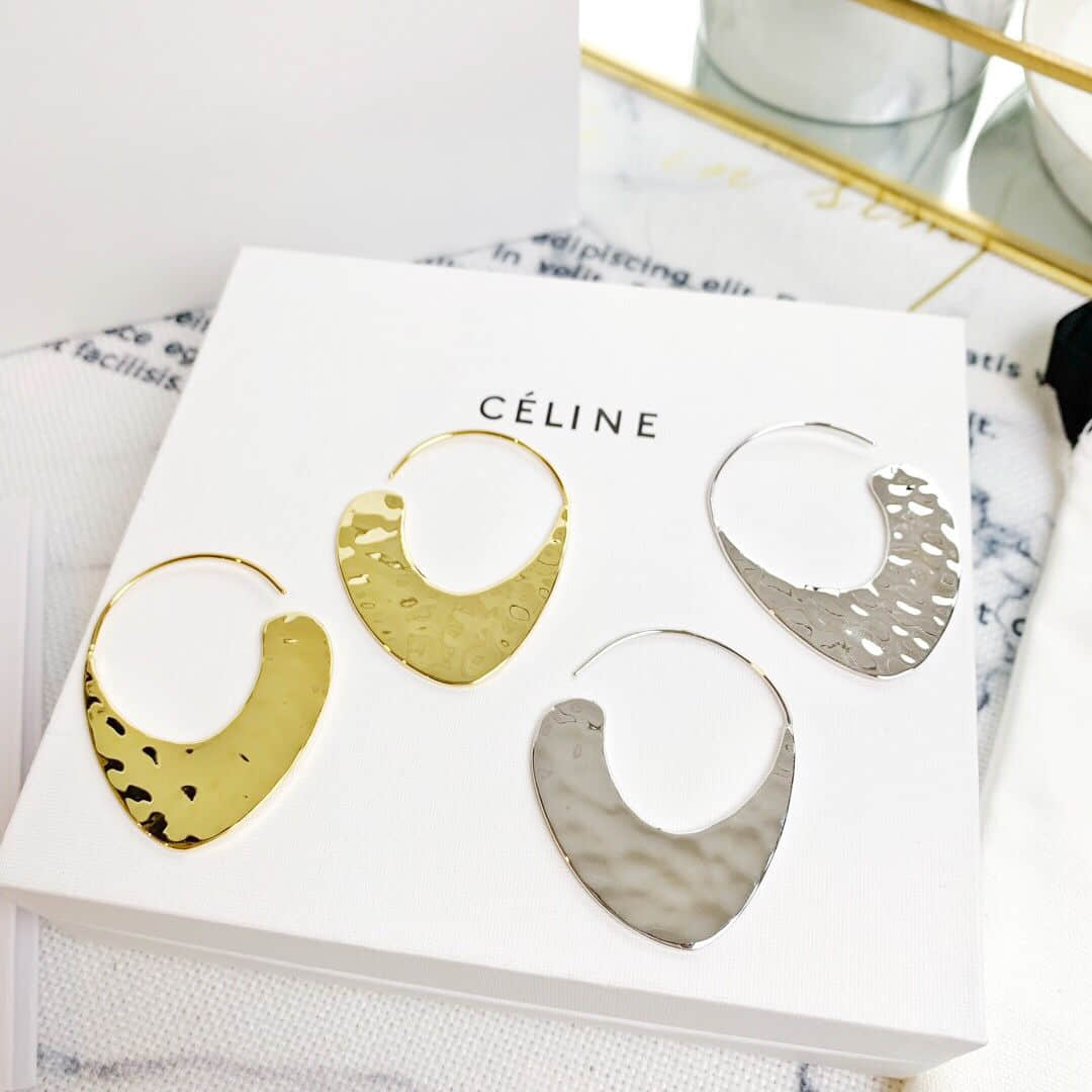 Celine赛琳 专柜一致黄铜材质耳钩耳环