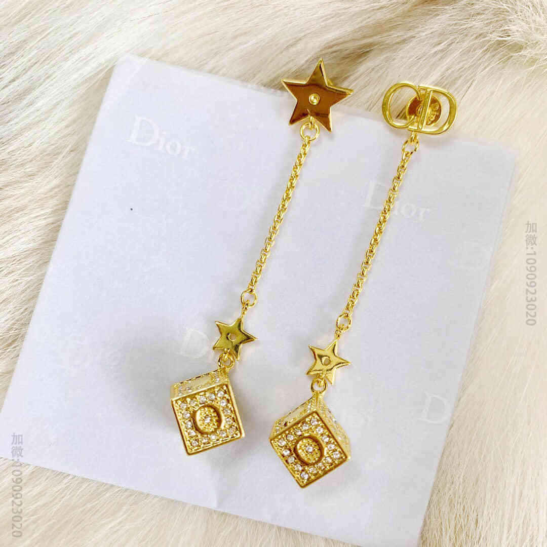 DIOR迪奥骰子耳钉耳环