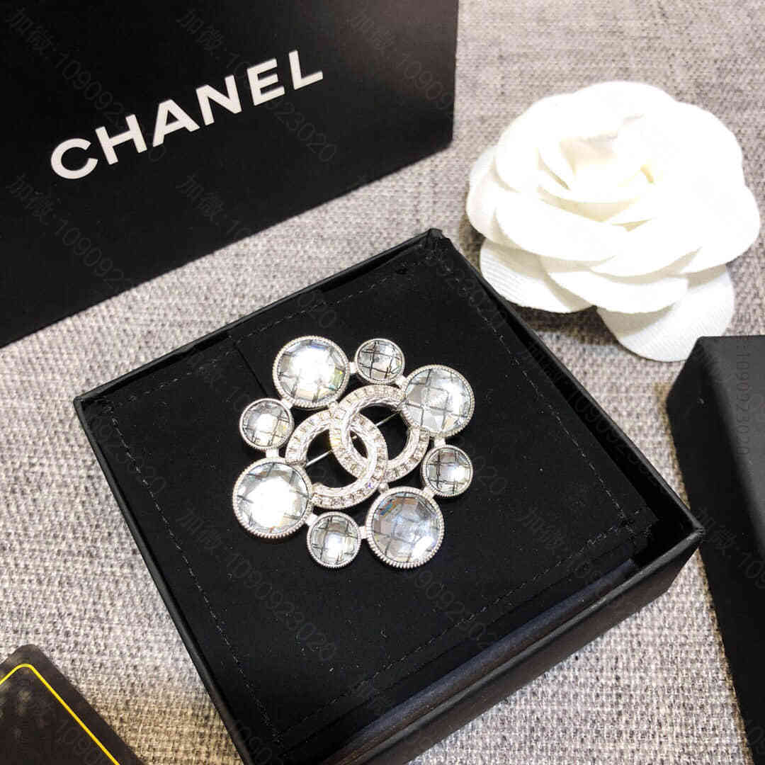 18款 CHANEL香奈儿汉堡系列 方钻满钻胸针