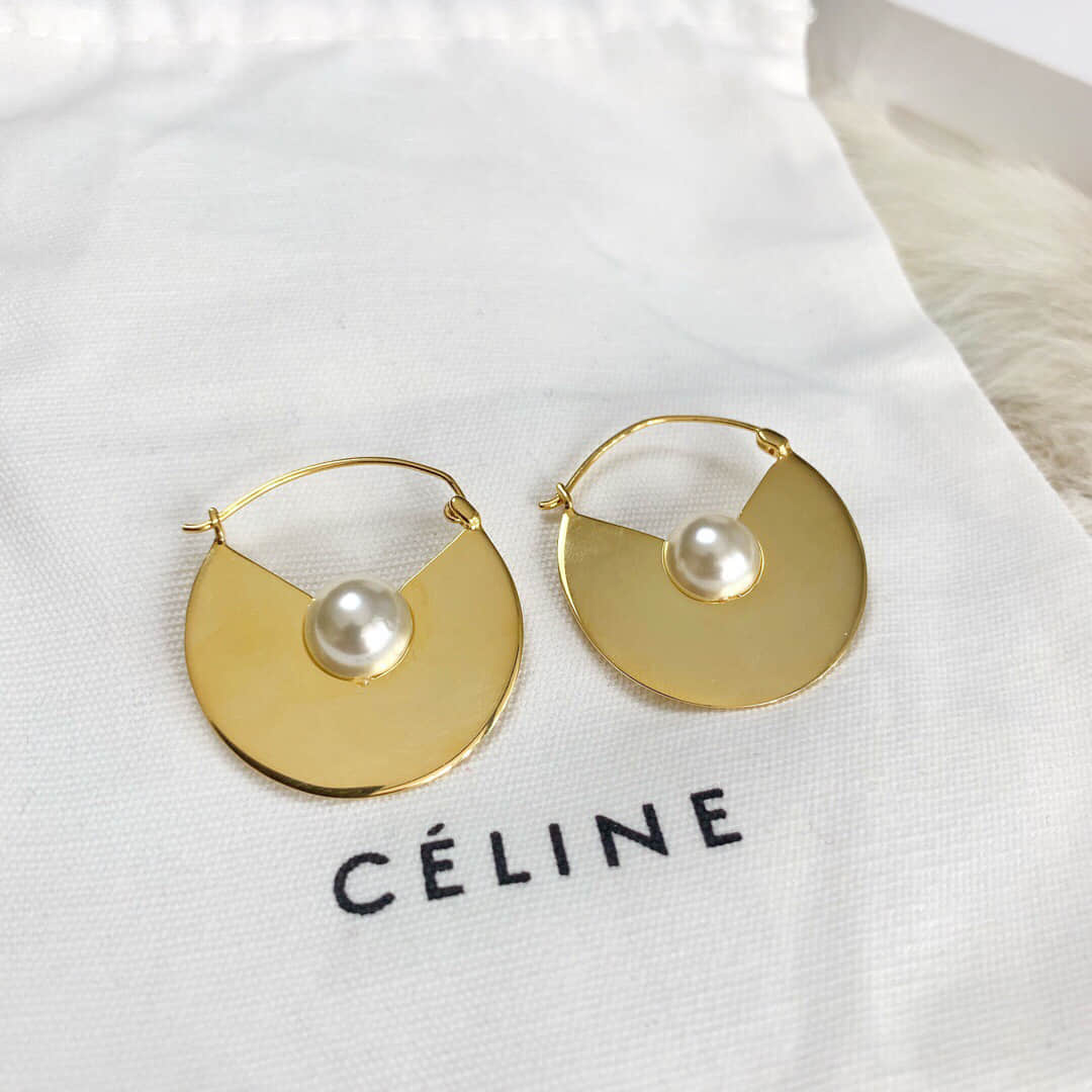 Celine珍珠金色饰面黄铜圈式耳环耳钉