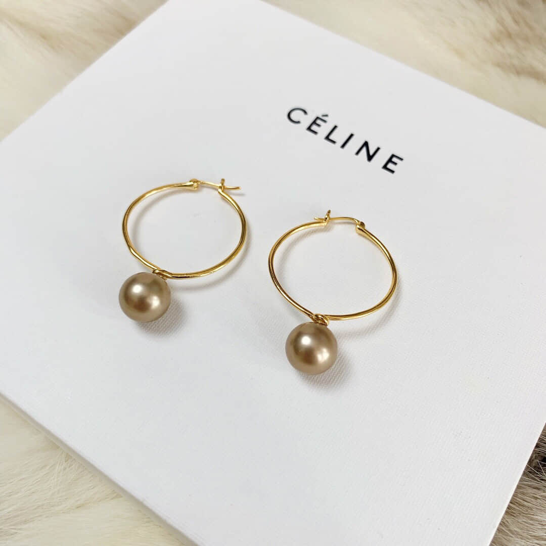 新款Celine赛琳灰色珍珠耳钉耳环