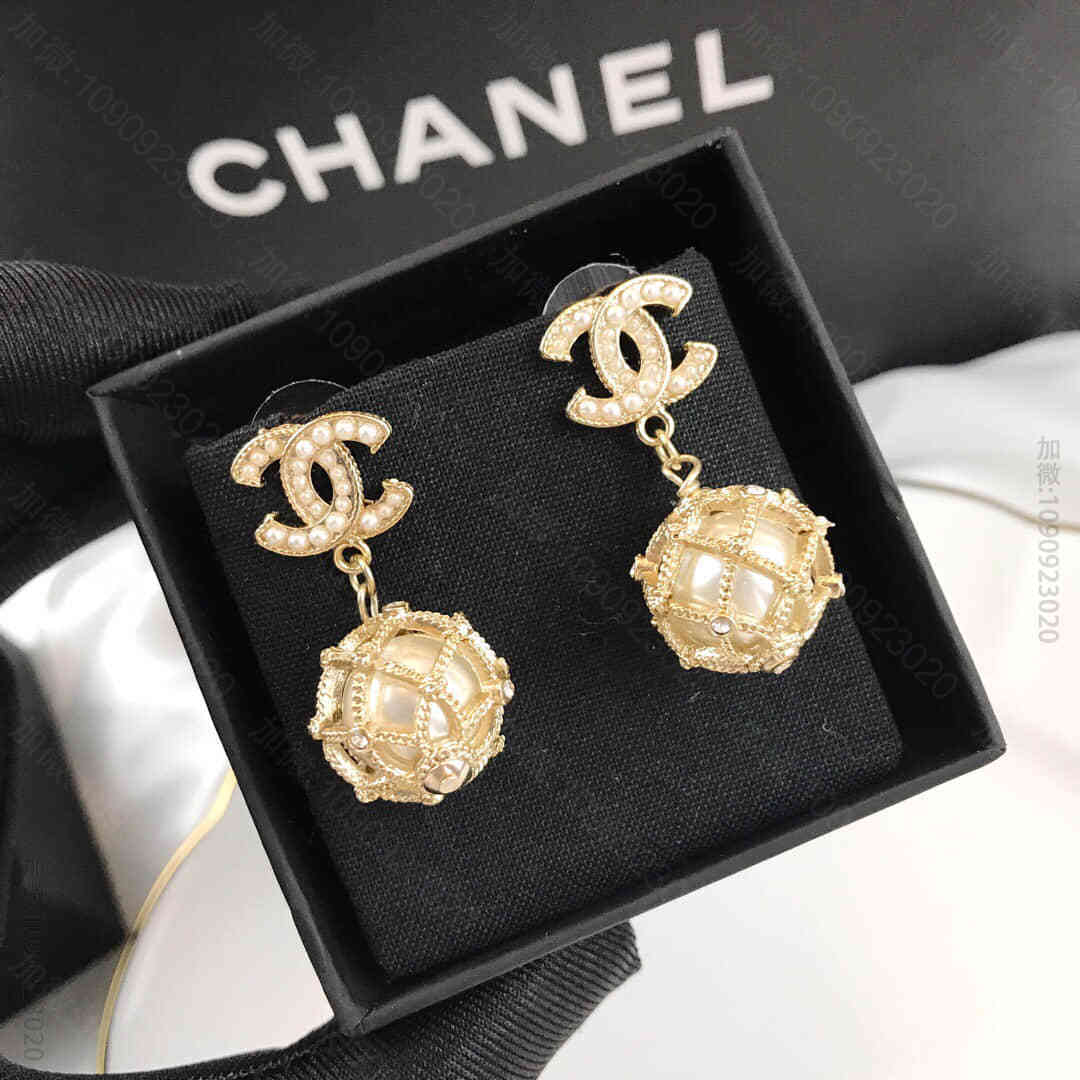 19早春新款 CHANEL香奈儿双c珍珠耳钉