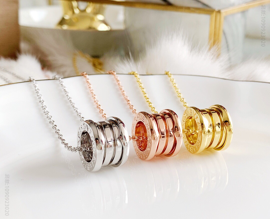 宝格丽BVLGARI 亚金材质 电镀k金层弹簧项链