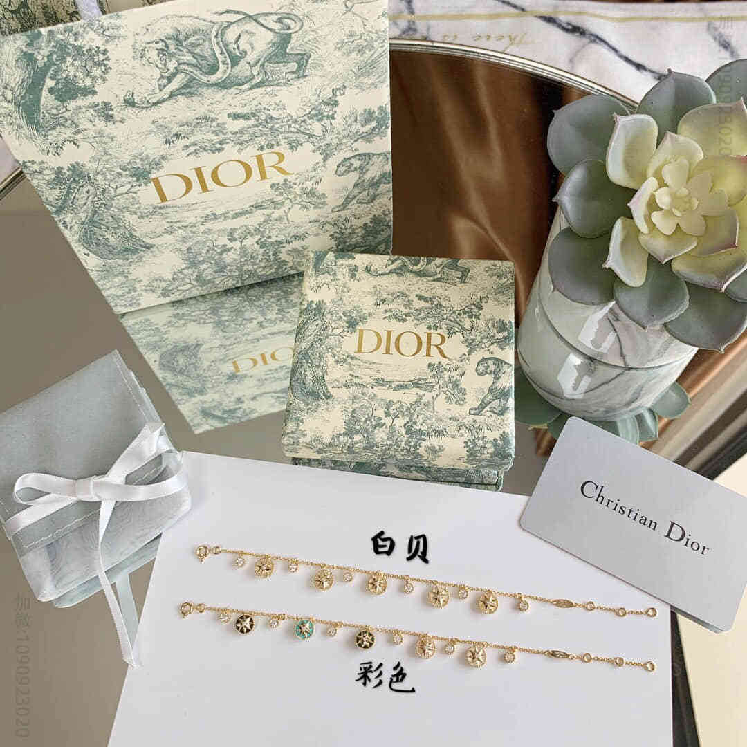 19款新推出的rose des vents系列 Dior 罗盘白贝 五彩手链