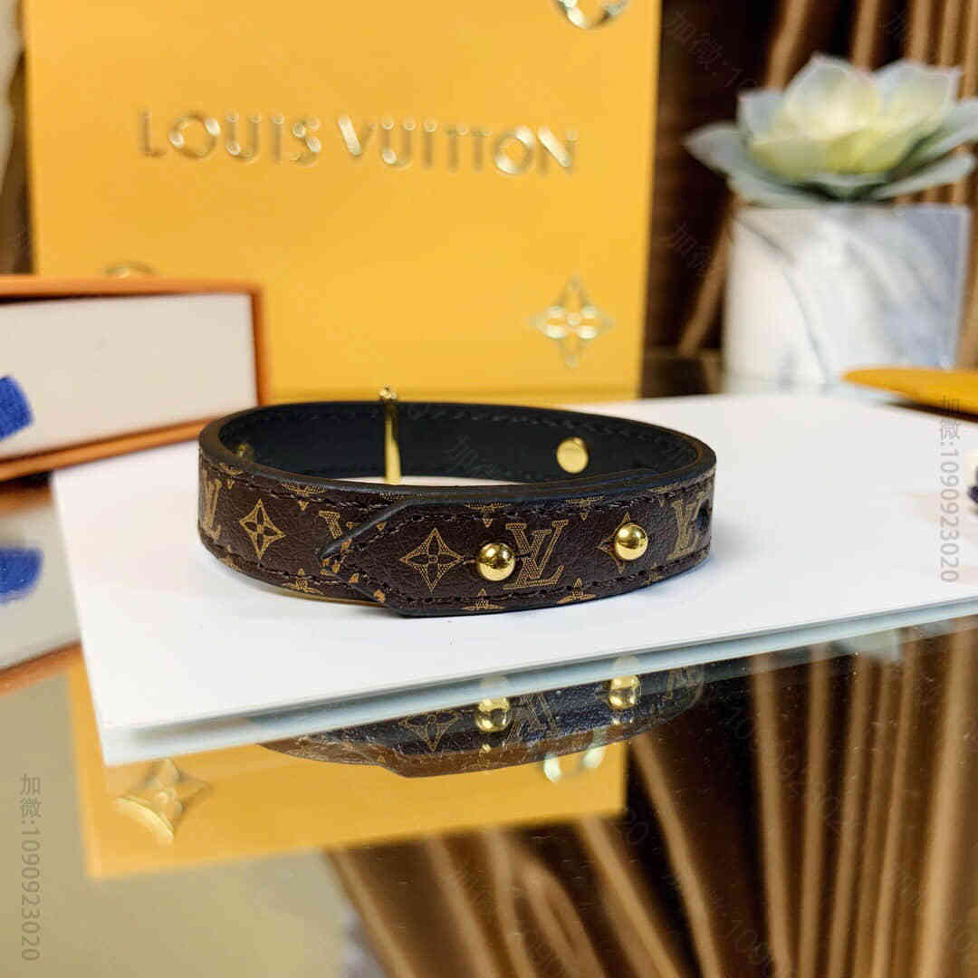Louis Vuitton 路易威登 LV老花皮质情侣款手链