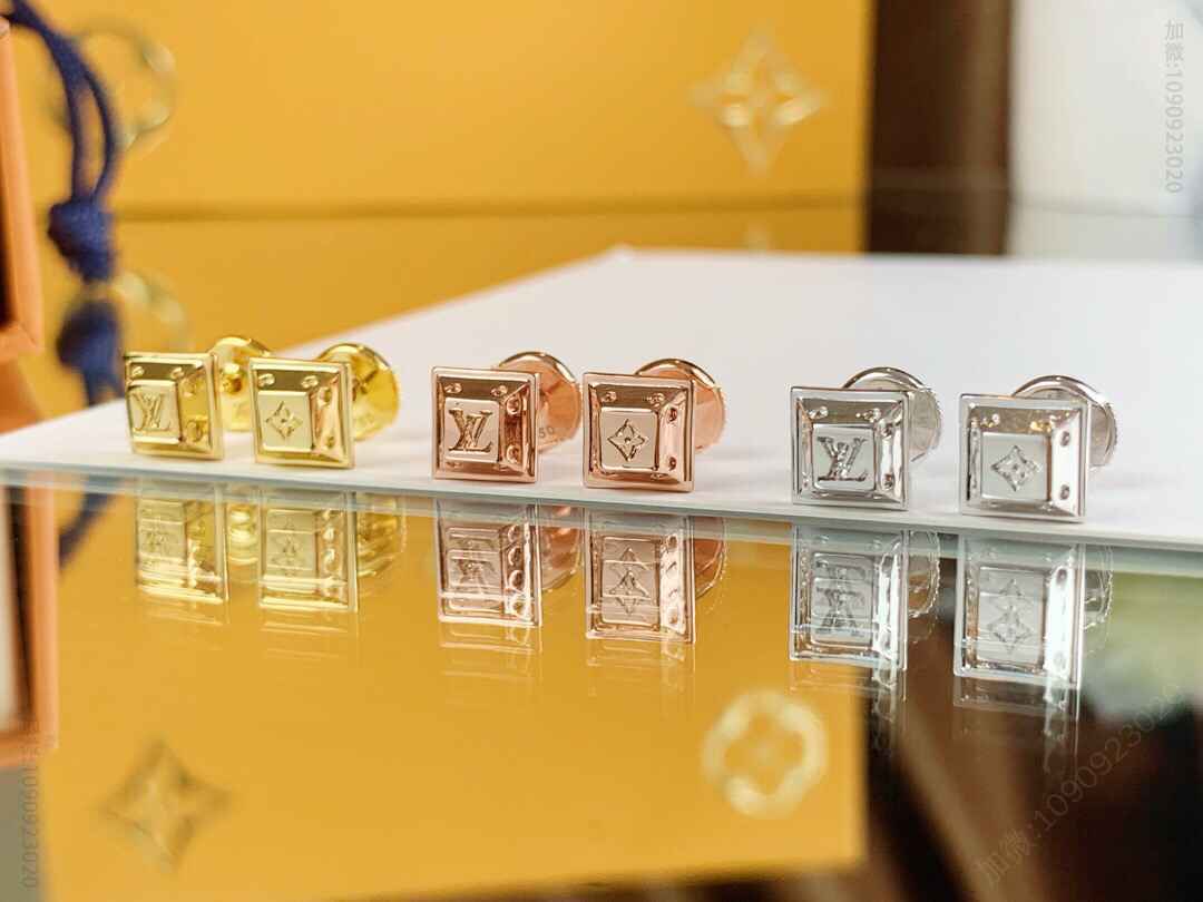 Louis Vuitton 路易威登19新款方形lv耳钉耳环