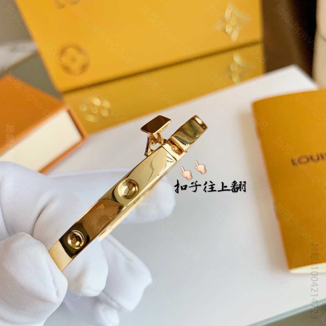 复刻LV手镯饰品 Louis Vuitton 路易威登 LV手镯玫瑰金手镯 LV手镯饰品 