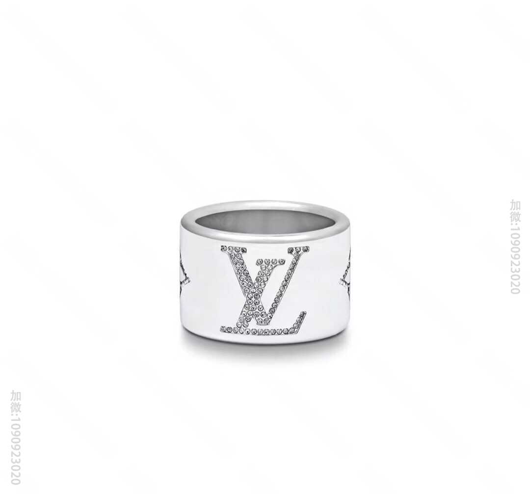 Louis Vuitton 路易威登19年LV新款字母满钻戒指