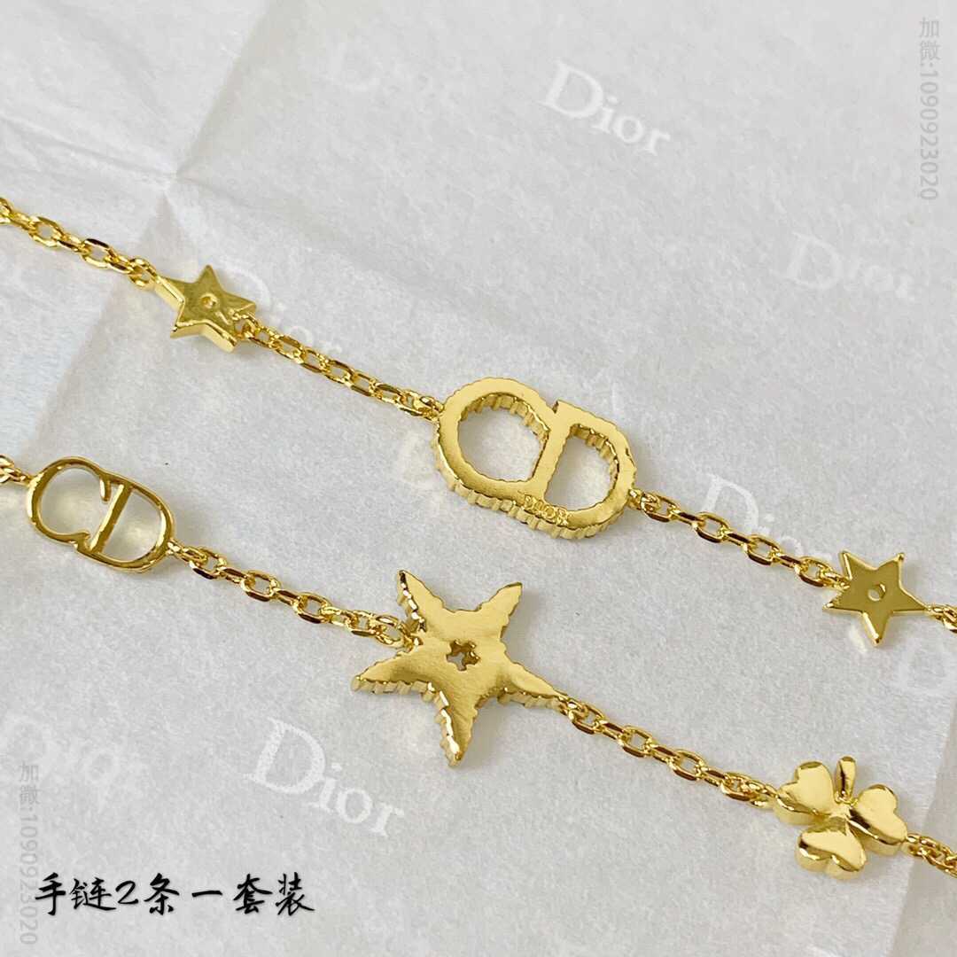 DIOR19款迪奥五角星CD字母镶钻手链