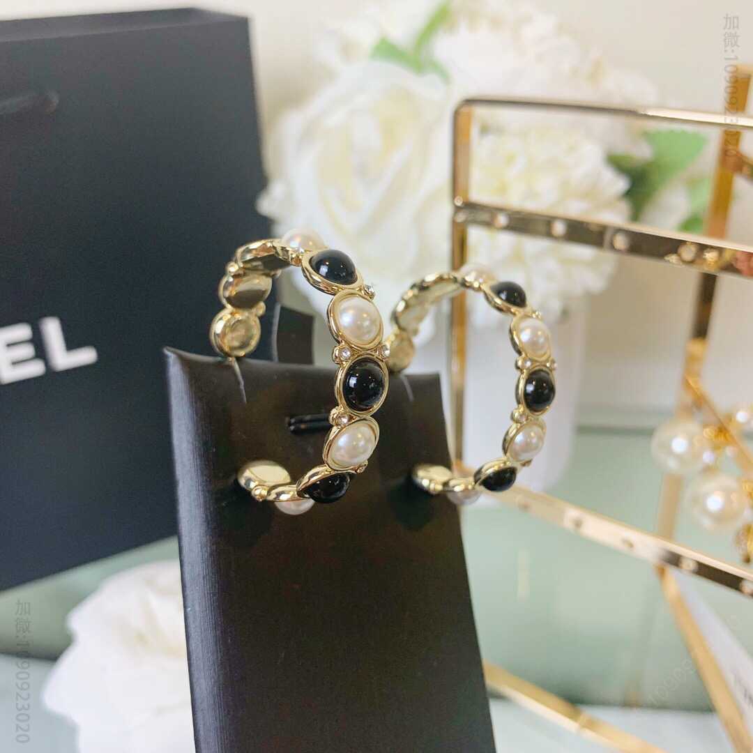 19新款 CHANEL香奈儿双c珍珠耳钉耳环