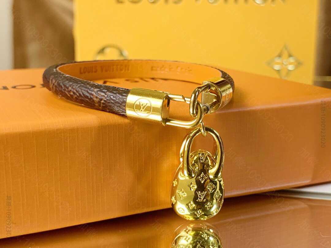 Louis Vuitton 路易威登 恐龙蛋包包手链手绳