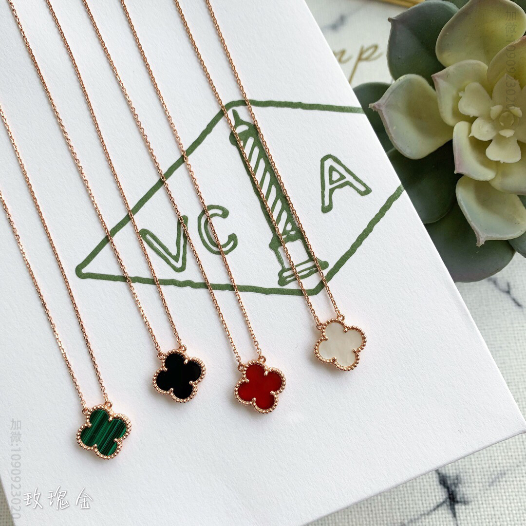 Van Cleef &Arpels 梵克雅宝四叶草项链