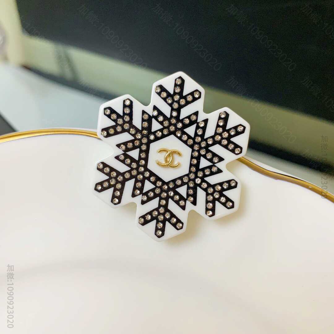 19秋冬新款 CHANEL香奈儿双c雪花胸针