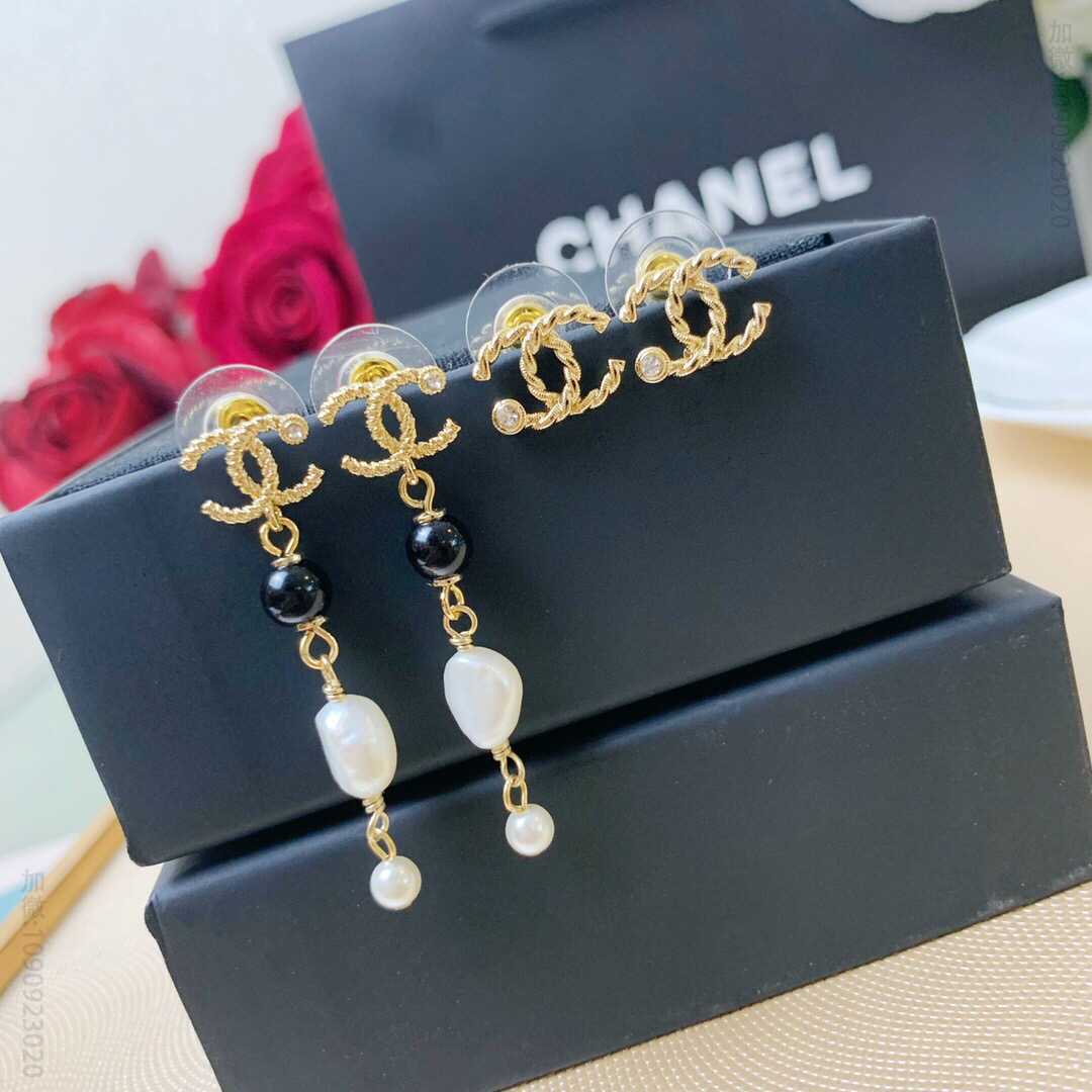 19款CHANEL香奈儿麦穗纽纹单颗钻长款迷你款耳钉耳环