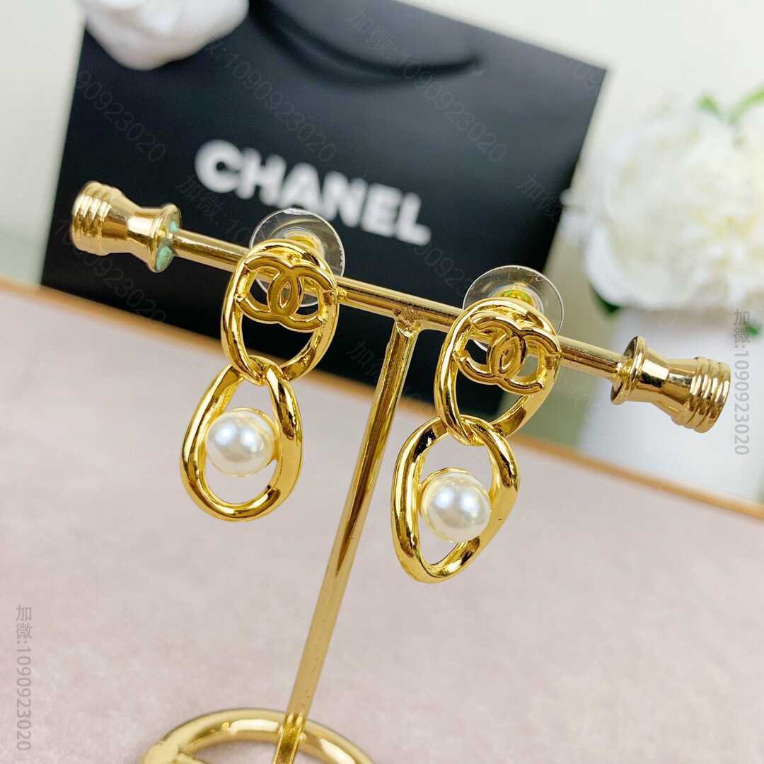 新款 CHANEL香奈儿珍珠双c耳钉耳环