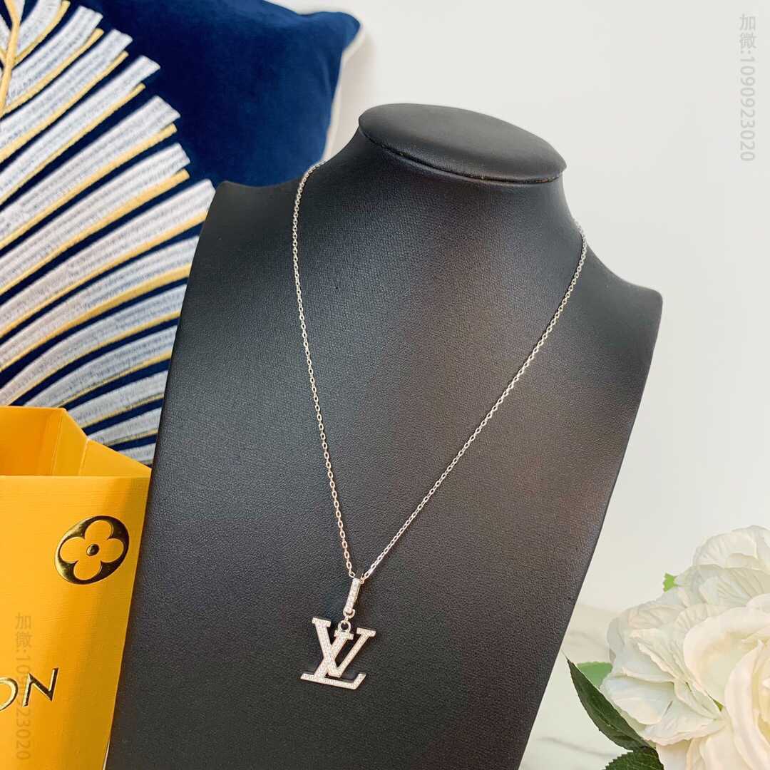 Louis Vuitton 路易威登 lv 满钻 字母 项链
