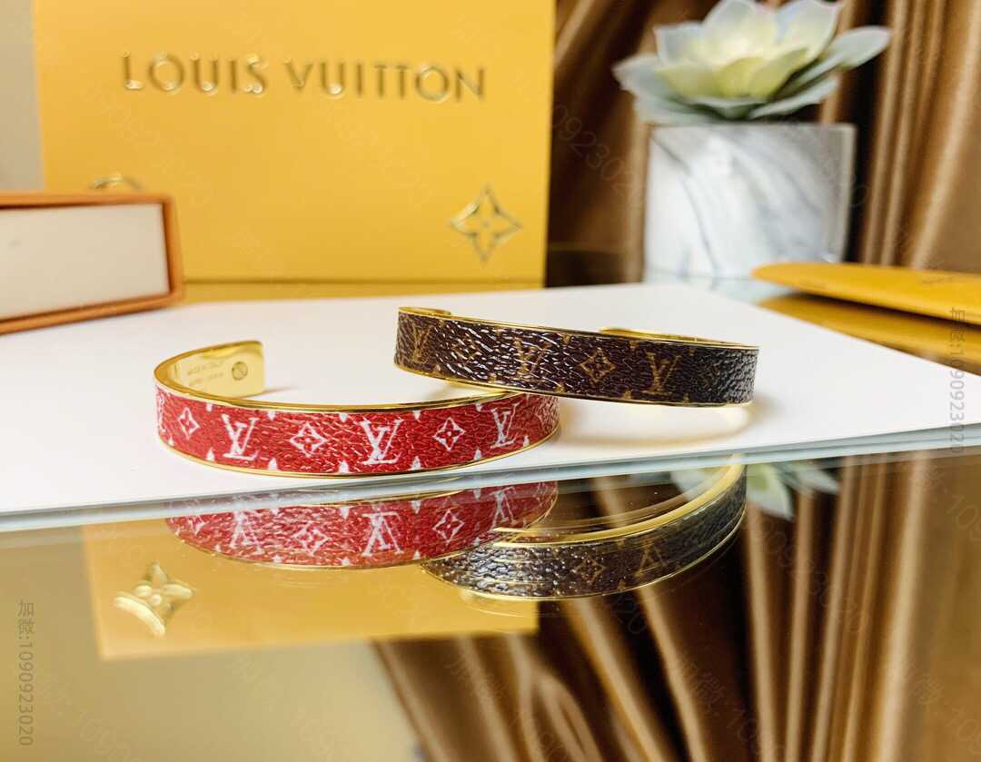 Louis Vuitton 路易威登 LV老花手镯
