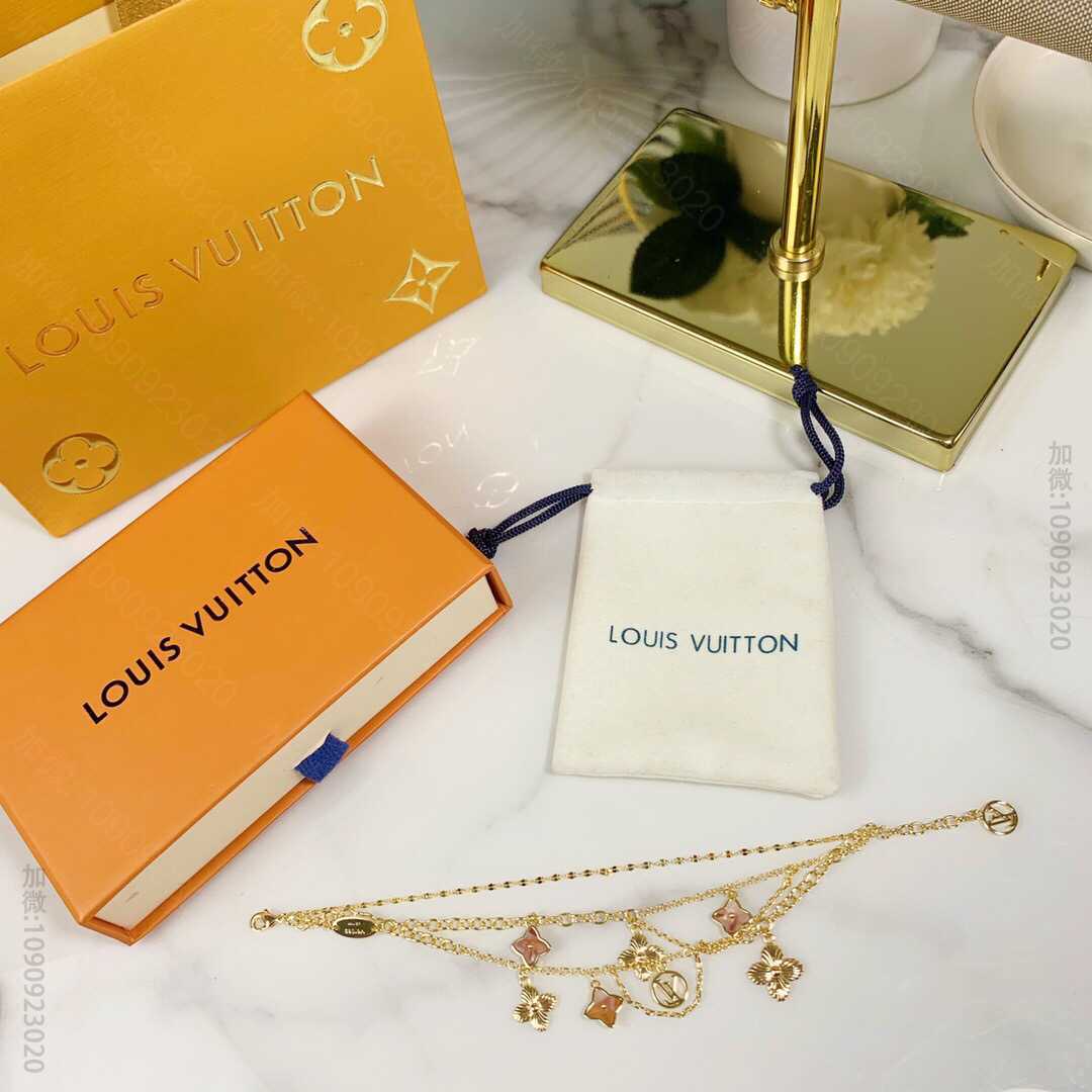 Louis Vuitton 路易威登 LV 金色 多层四叶草花花 手链