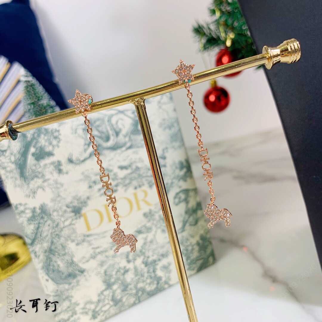 19款 DIOR迪奥最新款式 秋冬新款 狮子大象长颈鹿带钻耳钉耳环