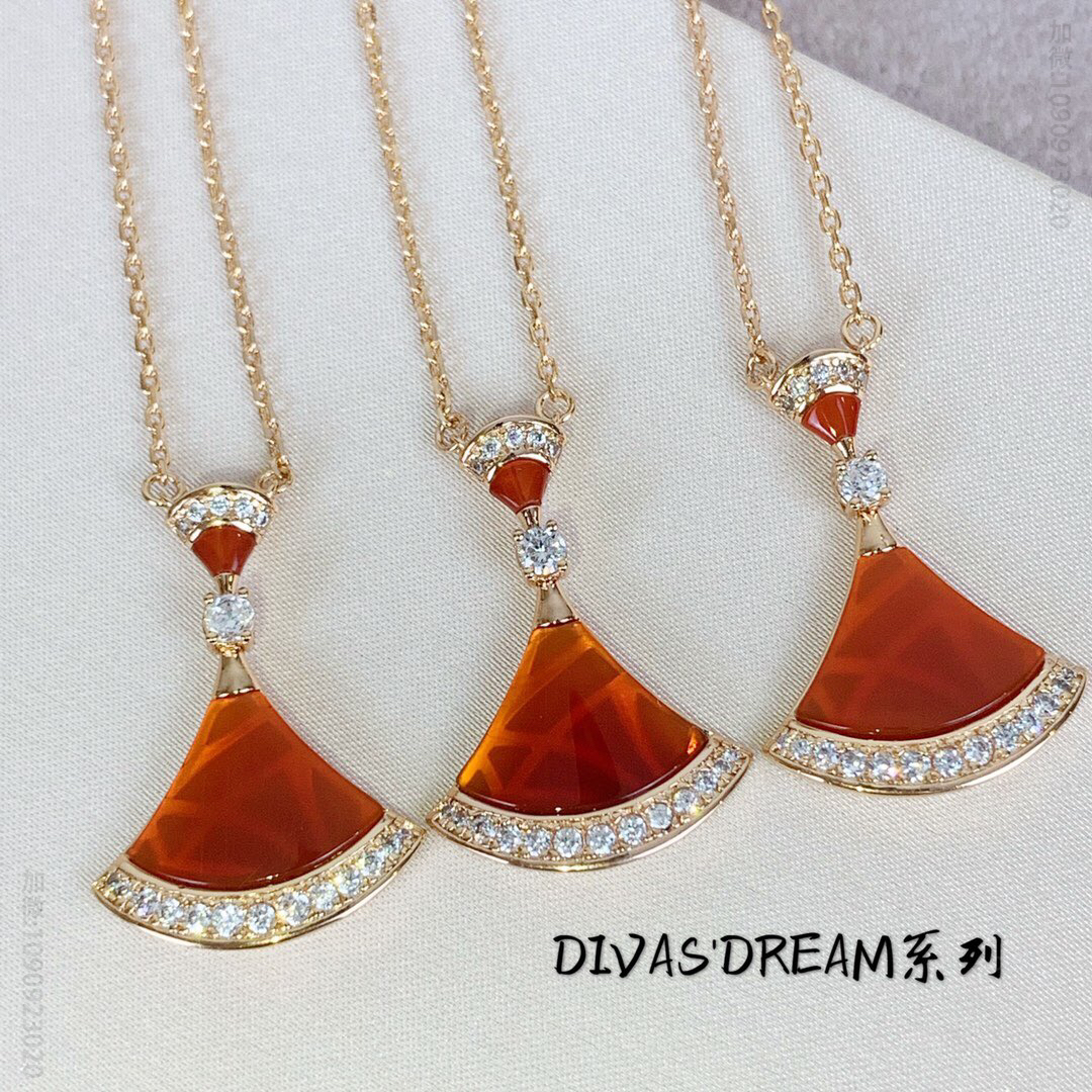 BVLGARI宝格丽DIVAS DREAM系列红玛瑙扇子项链