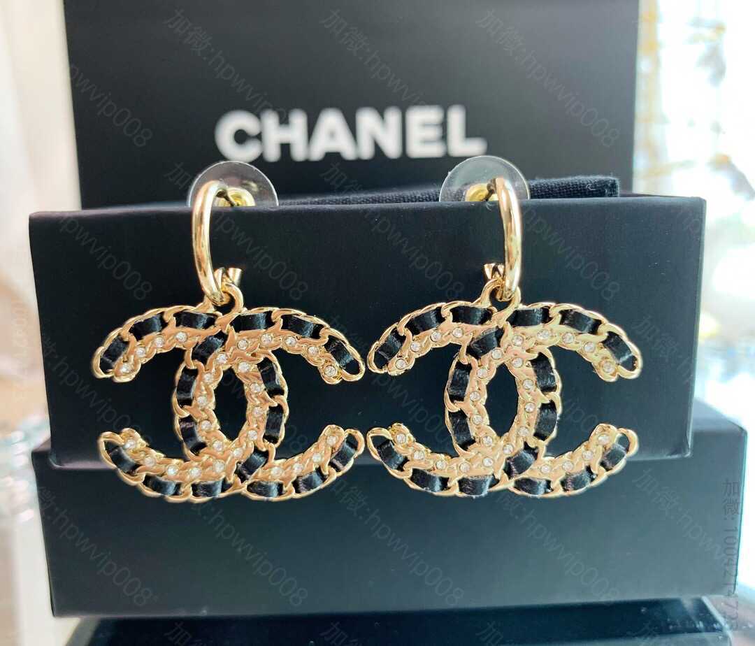 CHANEL双c 满钻 黑皮耳钉耳环 C79959 