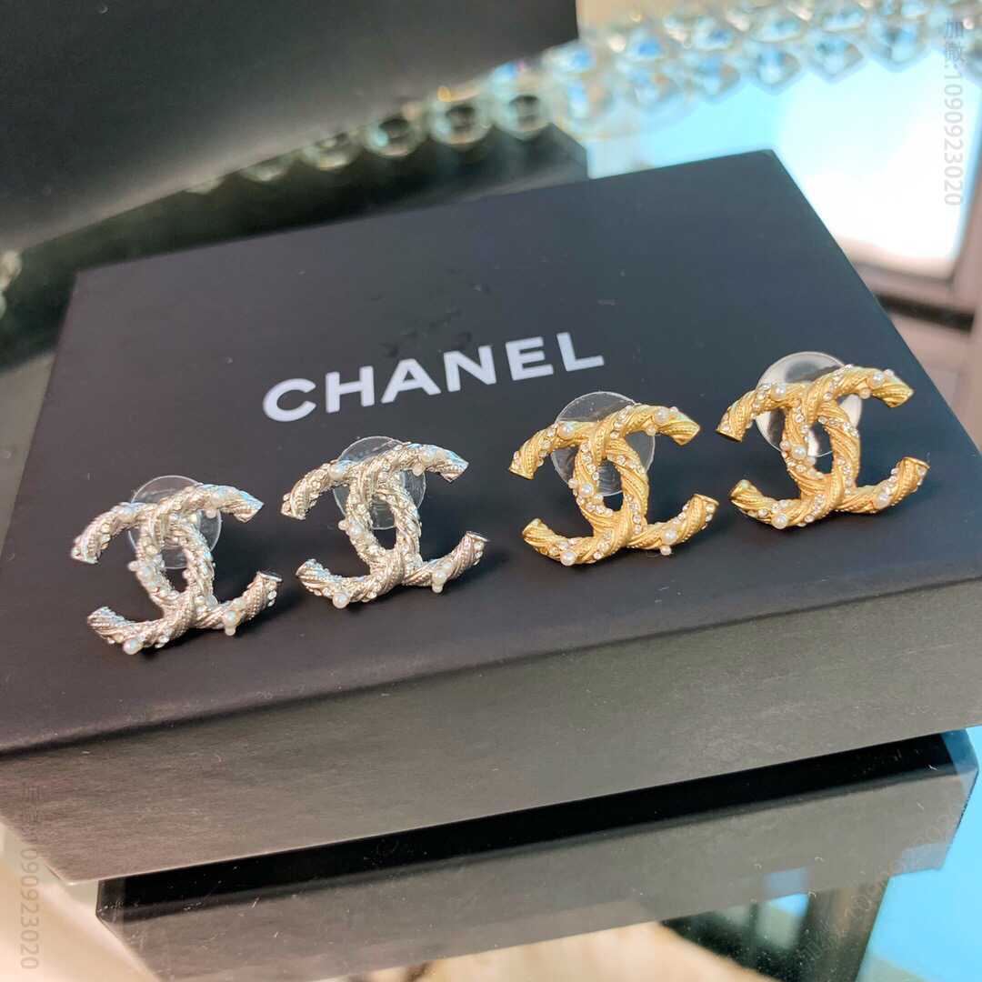19年新款 CHANEL双c 金色 银色扭纹麻花水钻珍珠耳钉耳环