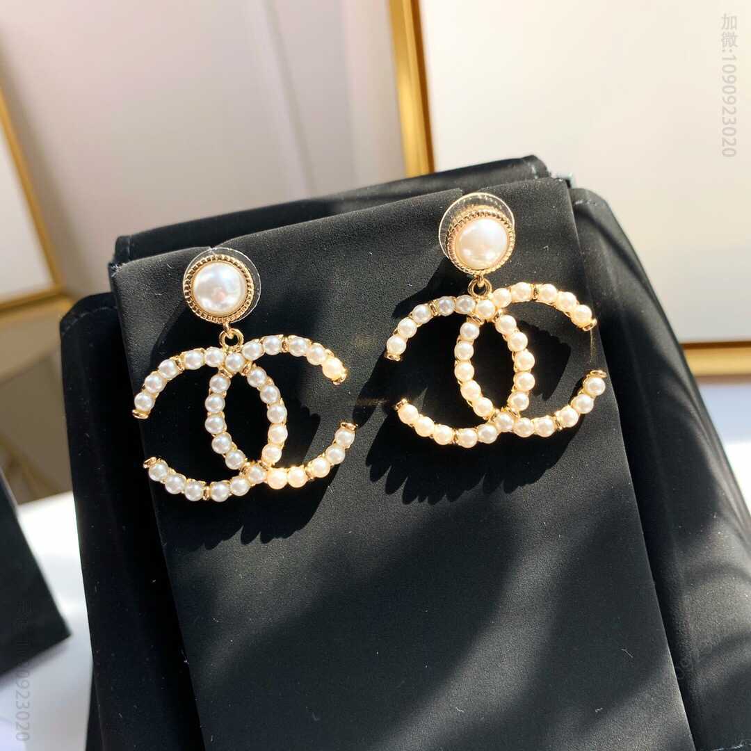 冬季CHANEL香奈儿双c珍珠耳钉耳环
