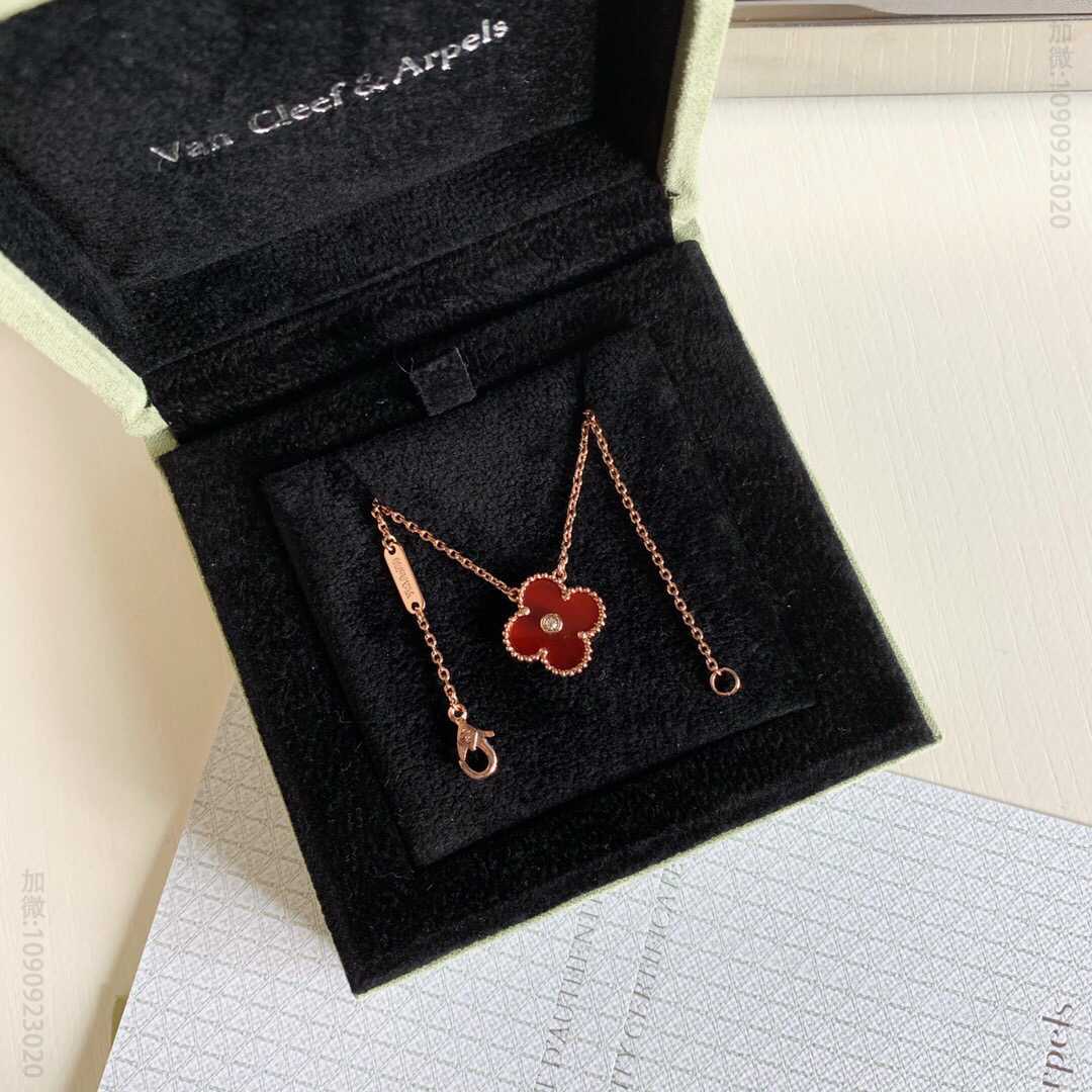 Van Cleef & Arpels梵克雅宝 Vintage Alhambra 四叶草钻石吊坠