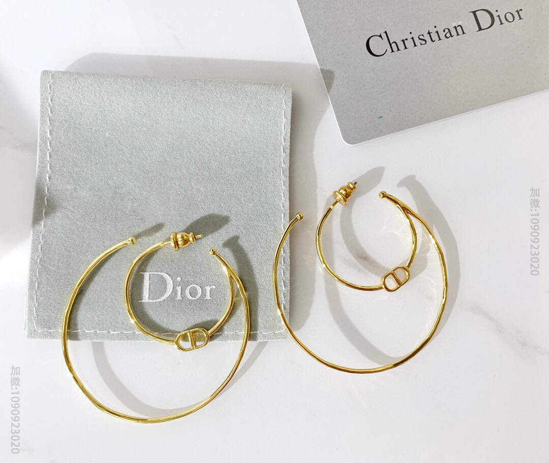 DIOR迪奥CD耳钉耳环