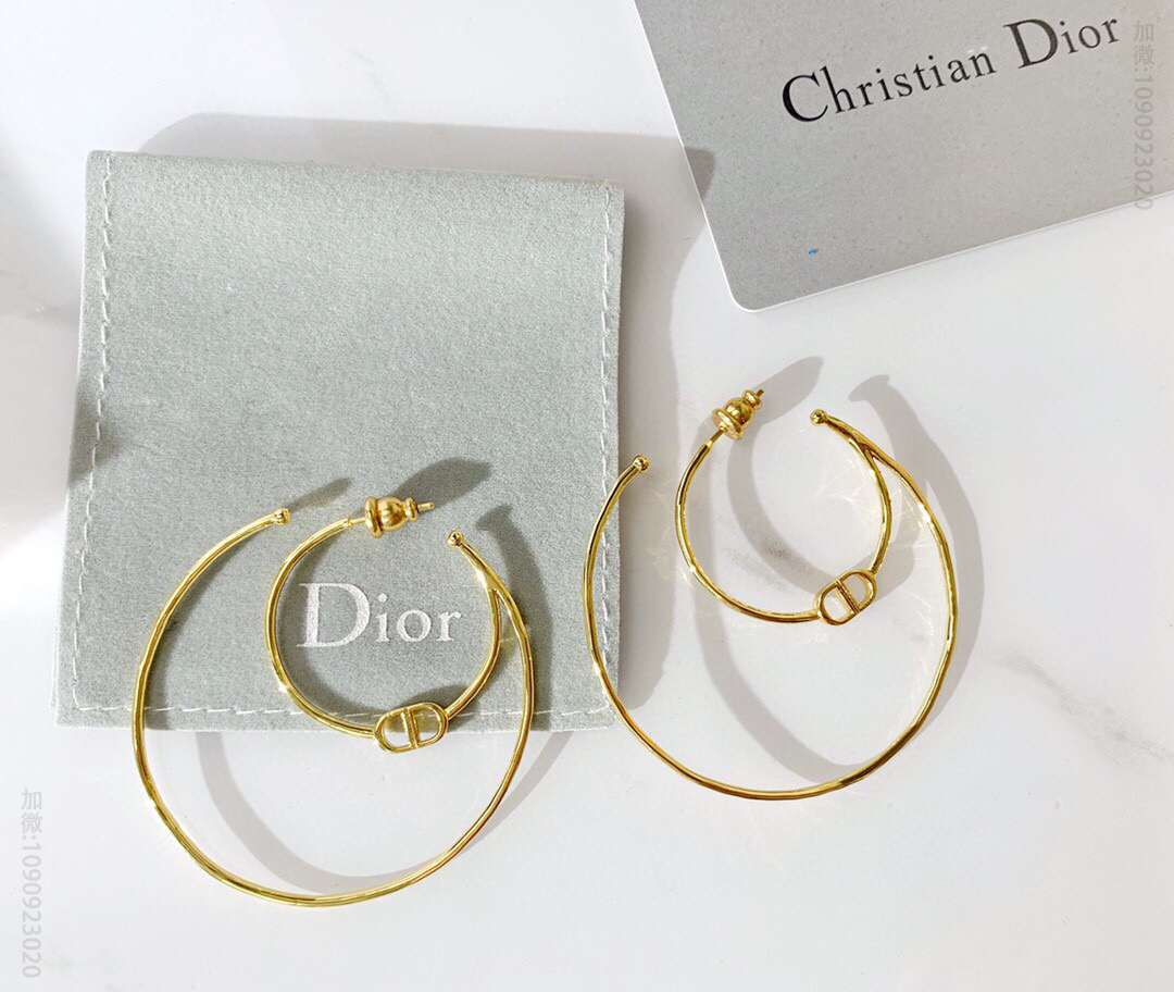 DIOR迪奥CD耳钉耳环