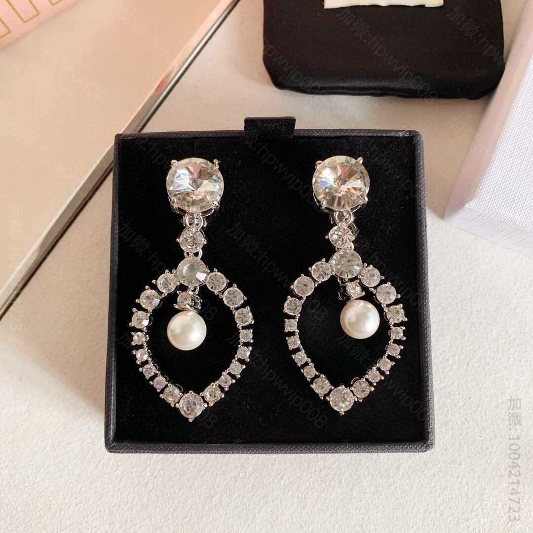 a货缪缪女士耳环 ZP一比一复刻MiuMiu 仿水晶耳环吊灯形耳环 A货缪缪耳环 