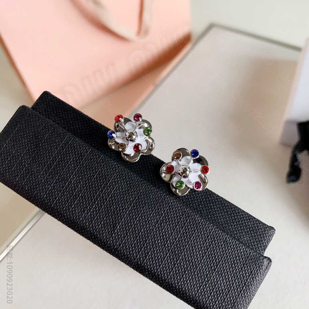 MiuMiu 吊灯形耳环饰有仿水晶仿水晶耳环