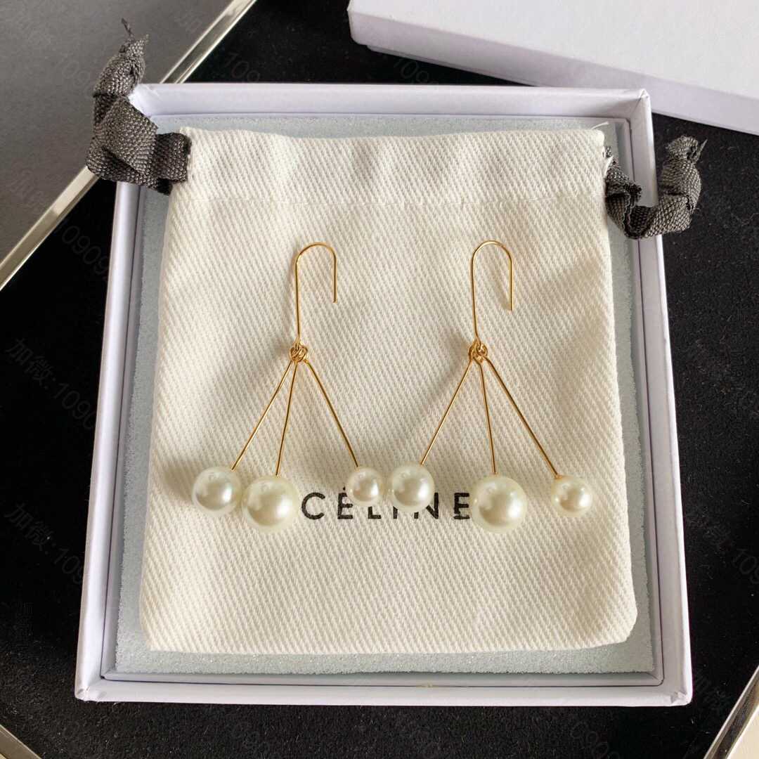 Celine赛琳 金色黄铜搭配珍珠装饰黄铜珍珠耳环