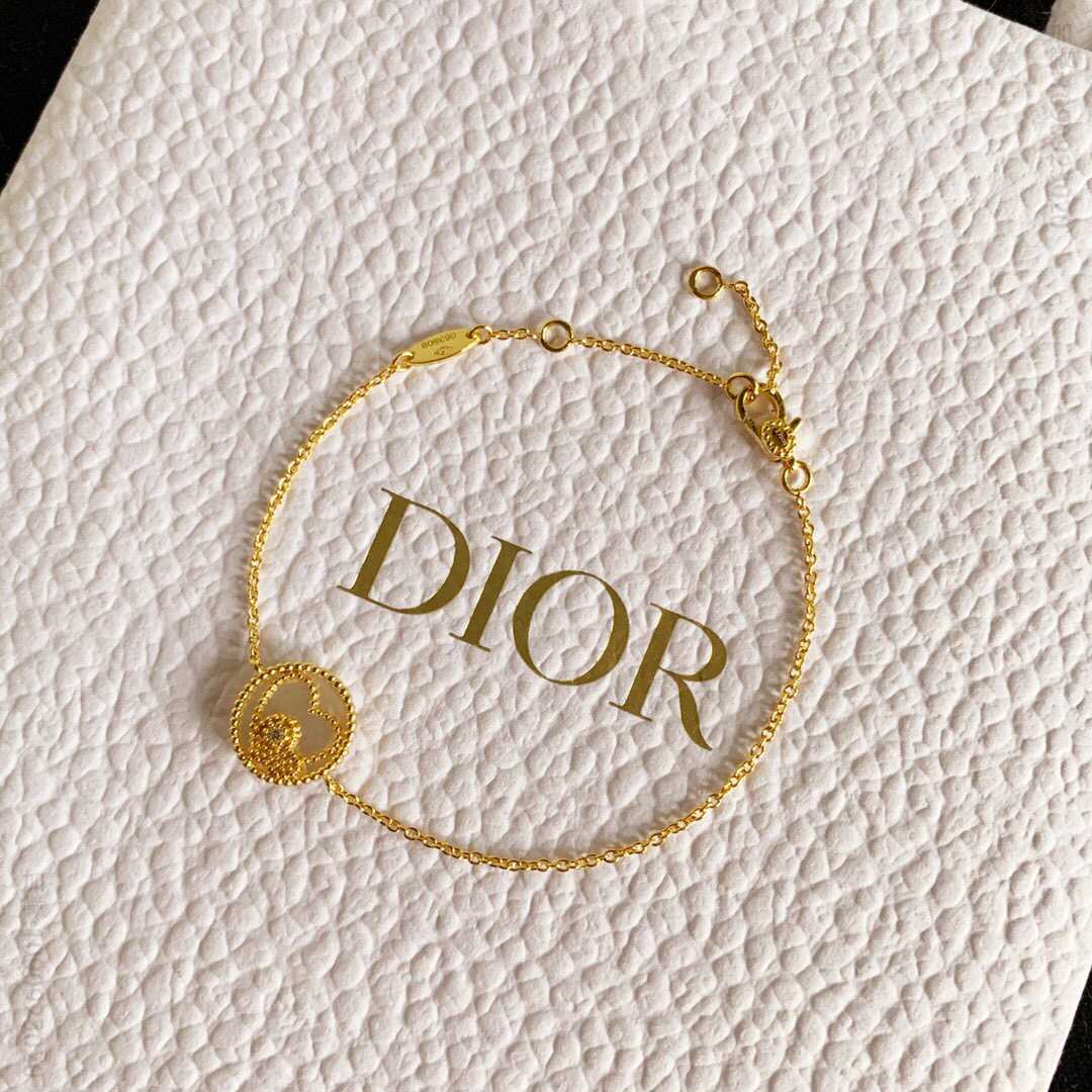 DIOR迪奥 ROSE DES VENTS 750/1000心形黄金手链