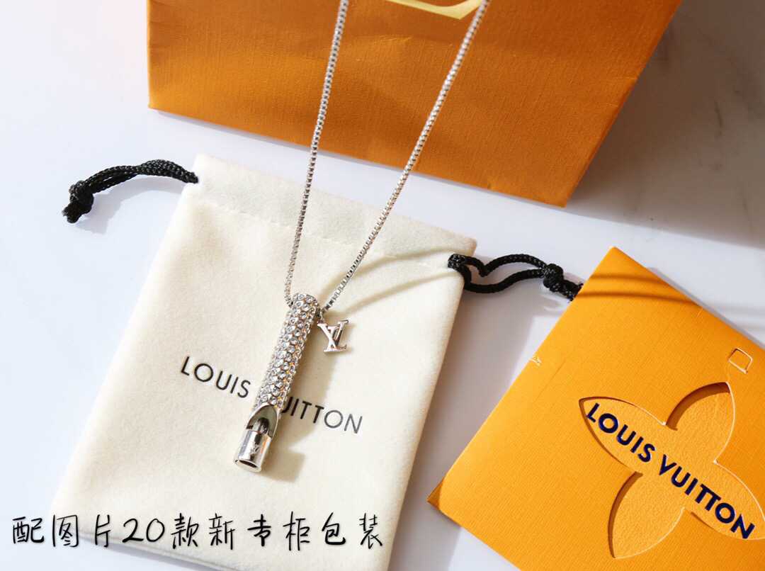 原版LV项链 LV项链 Louis Vuitton 路易威登 满钻口哨 项链 LV饰品 
