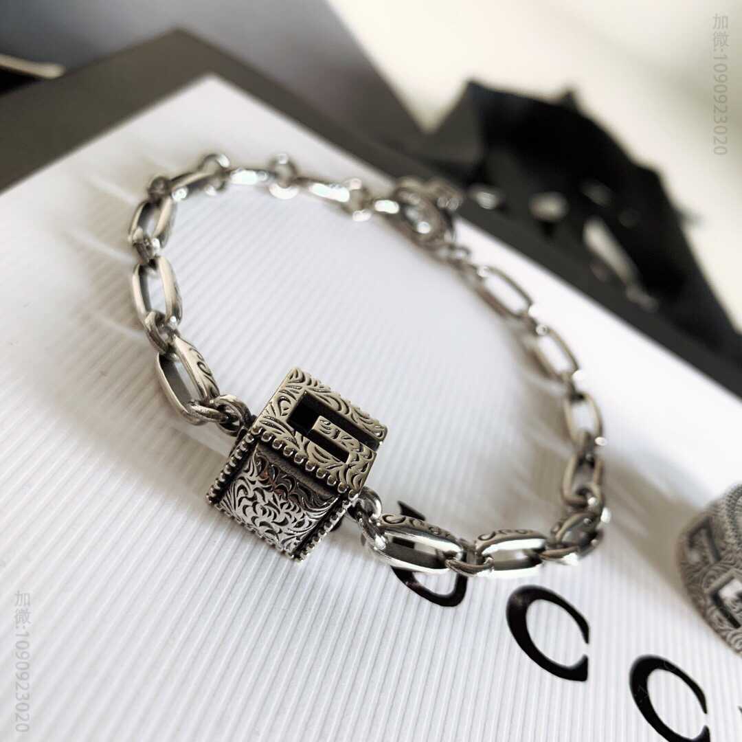 Gucci古驰 专柜新款 方形G图案手链