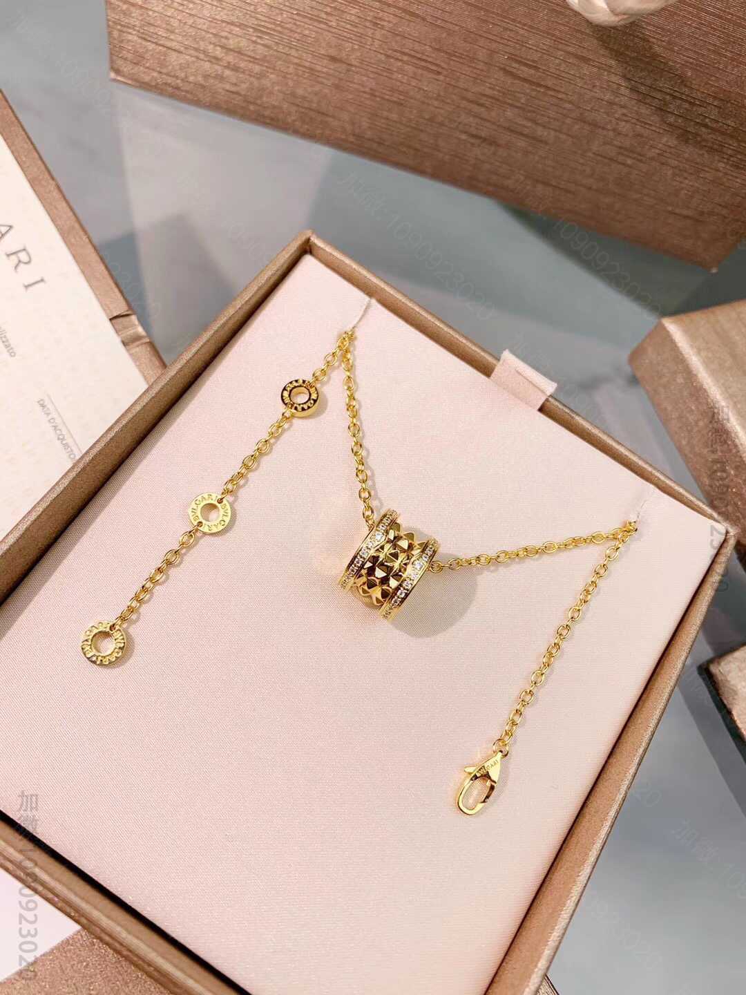 BVLGARI 专柜最新款 宝格丽B.zero1 系列项链