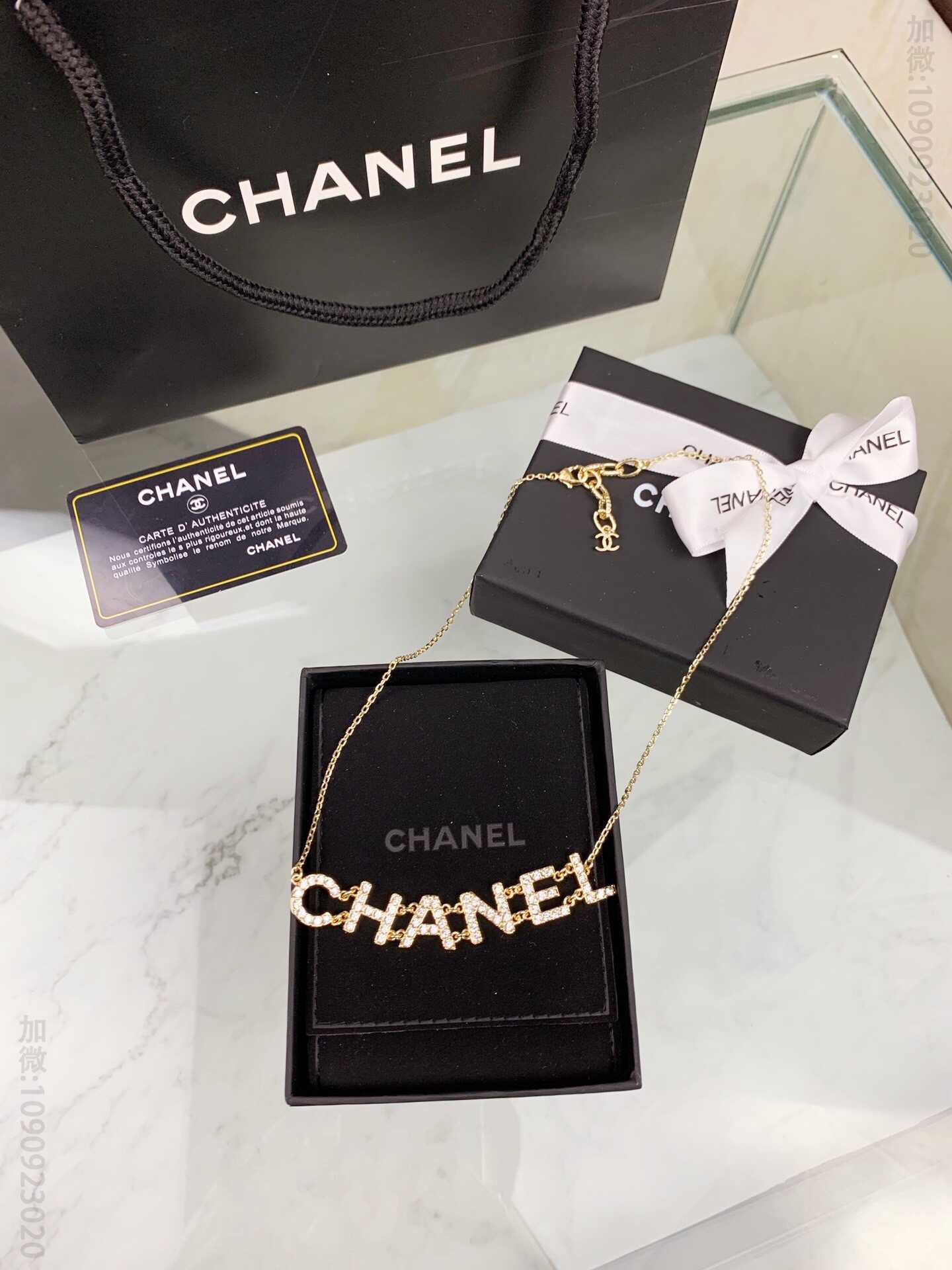新款 CHANEL香奈儿满钻字母项链A88429