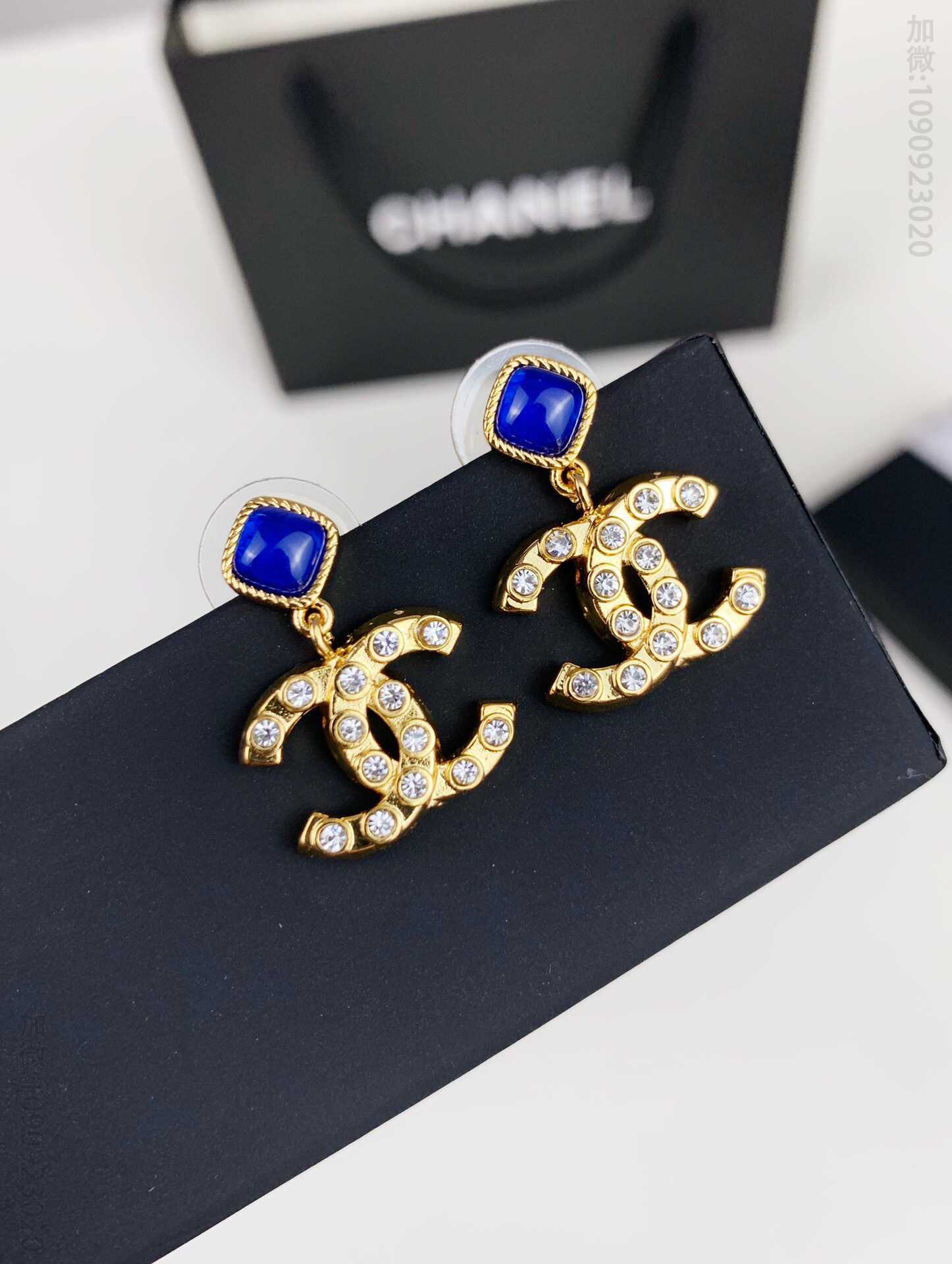 新品 CHANEL经典双C满钻 蓝宝石耳环 耳钉