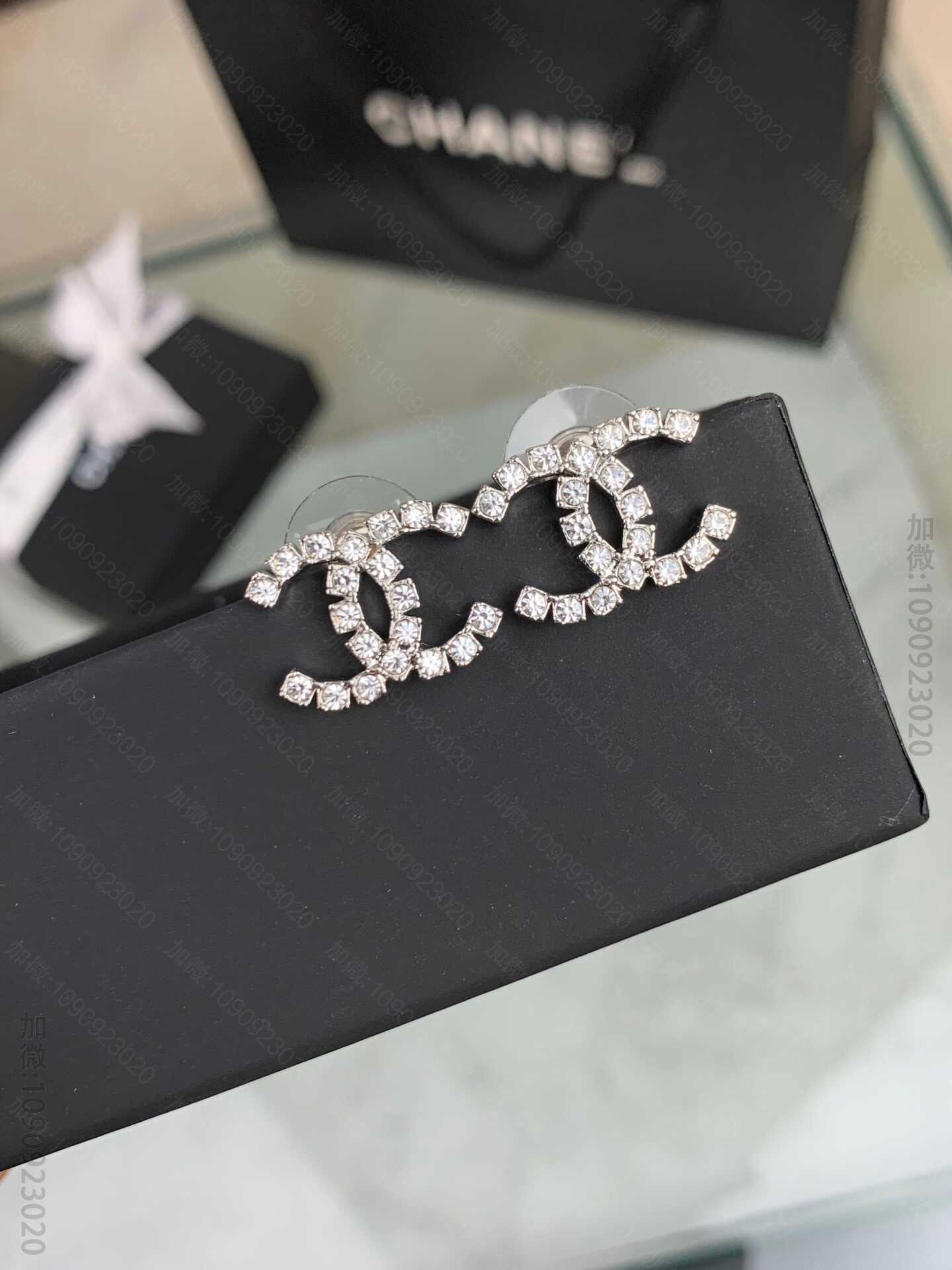 新品 CHANEL经典双C满钻 珍珠耳环 耳钉